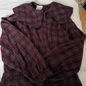 Easy Clothes Burgundy and blue plaid button down with Peter Pan Collar - size M